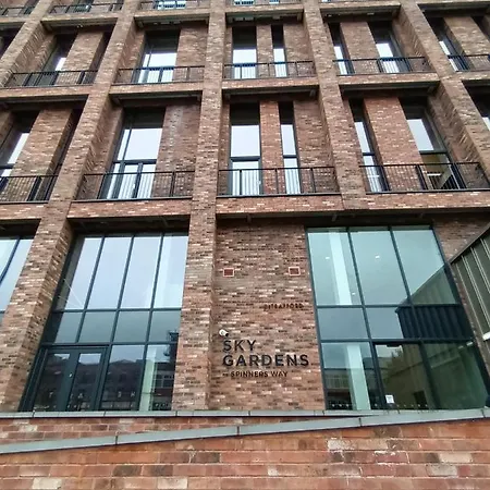 Luxury New Built Split-Level Flat With Rooftop Gardens Access Manchester Esterno foto